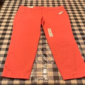 Old Navy Pixie Mid-Rise Ankle Length Coral Pants Sz 16 NWT